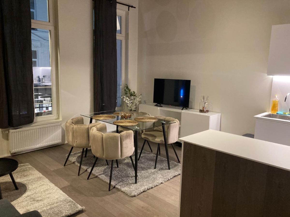 Luxury Suites Princess By Rikas Hotels 安特卫普 外观 照片